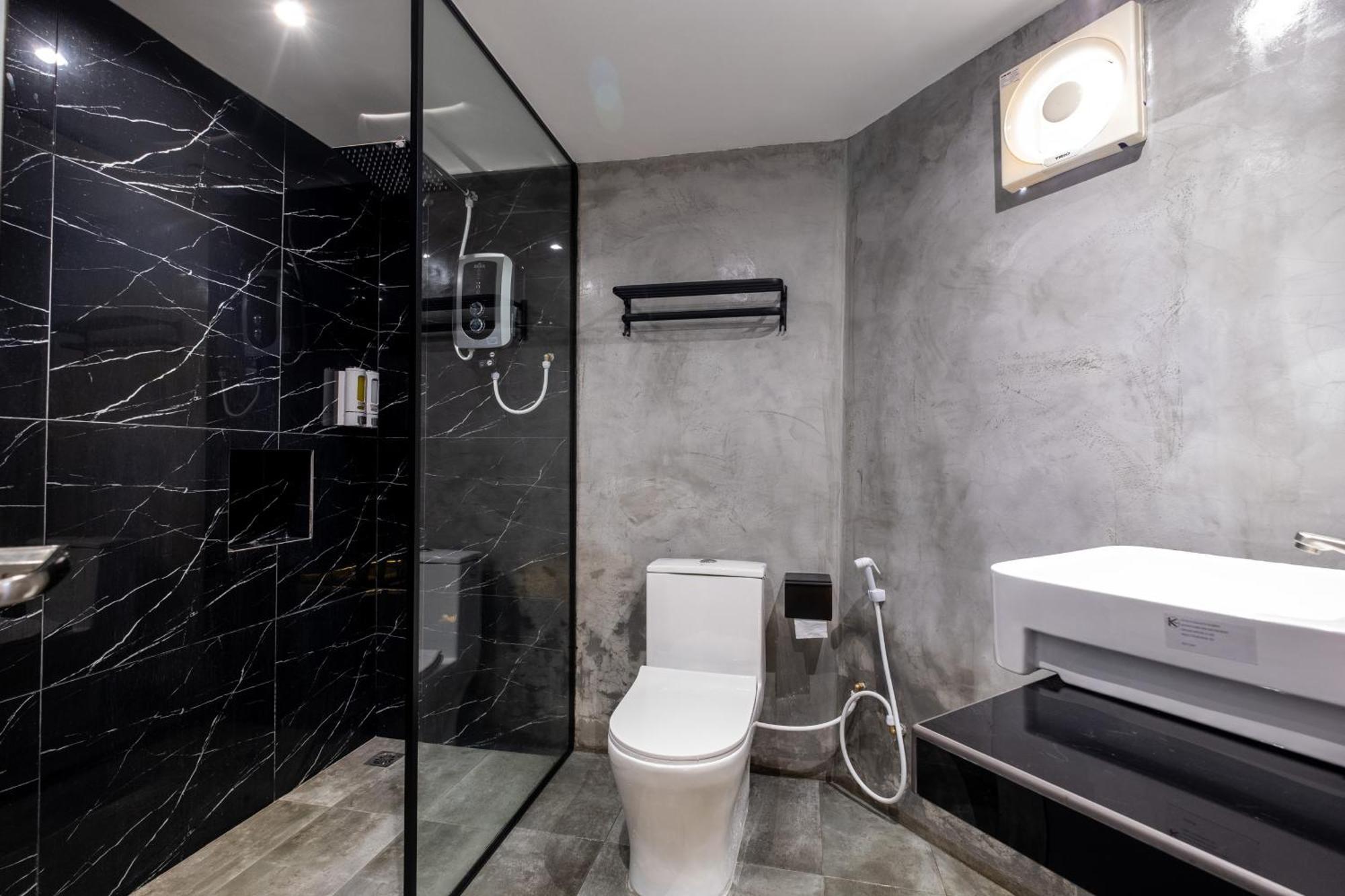 Boutique Hidden Loft Hotell Bukit Mertajam Exteriör bild